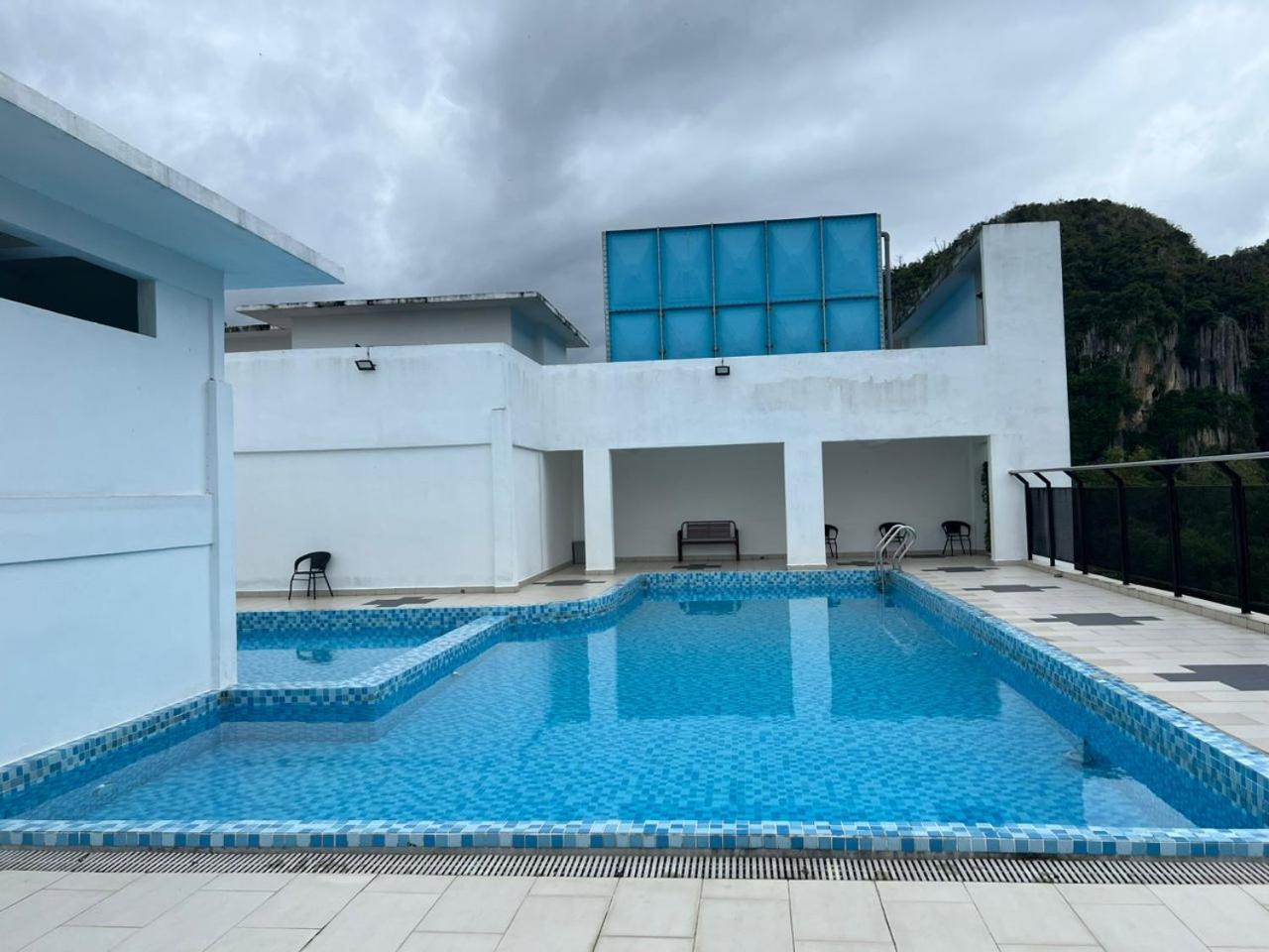Samsara Studio Apartment At Kompleks Mutiara Gm Gua Musang Exteriör bild