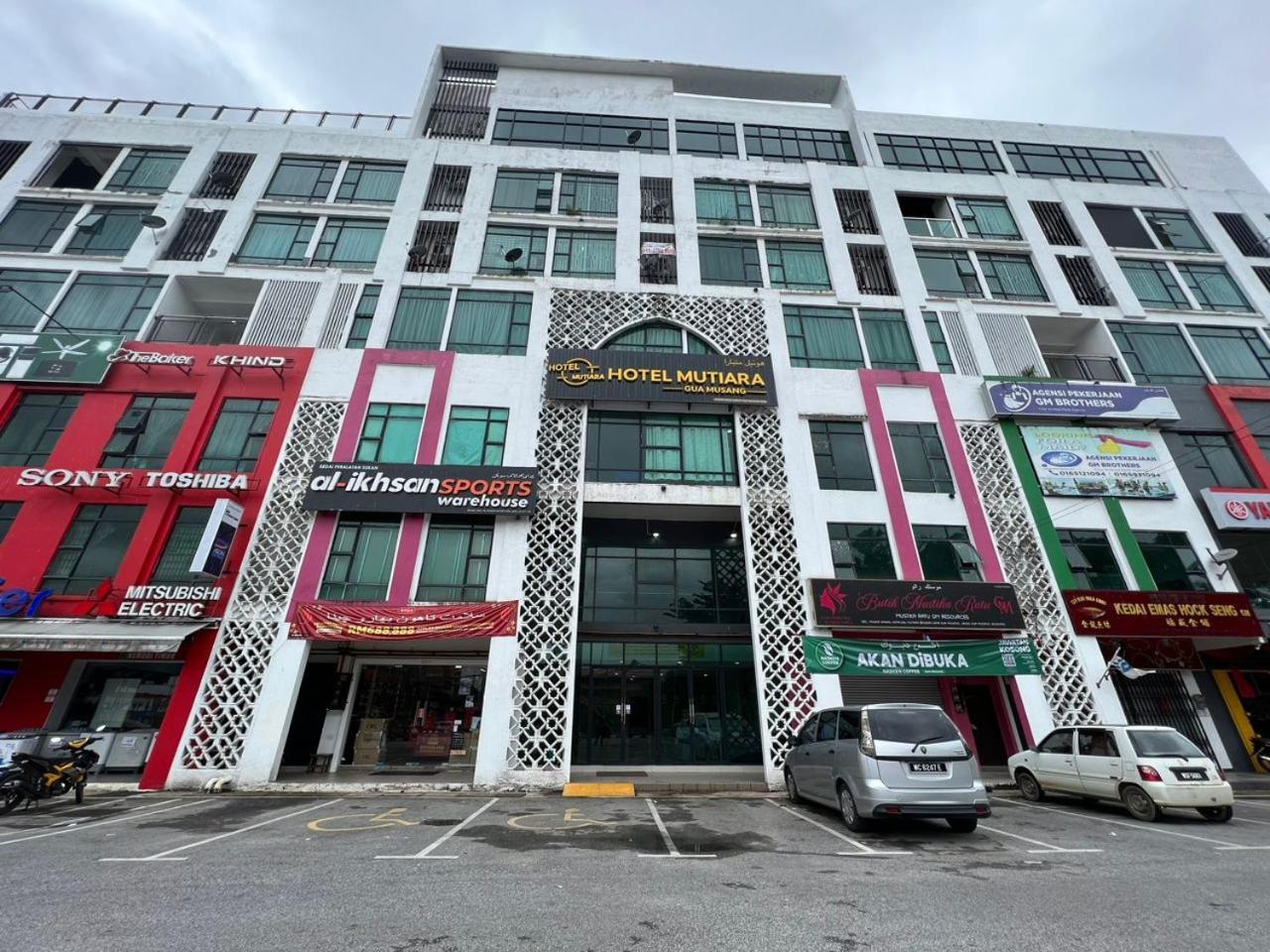 Samsara Studio Apartment At Kompleks Mutiara Gm Gua Musang Exteriör bild